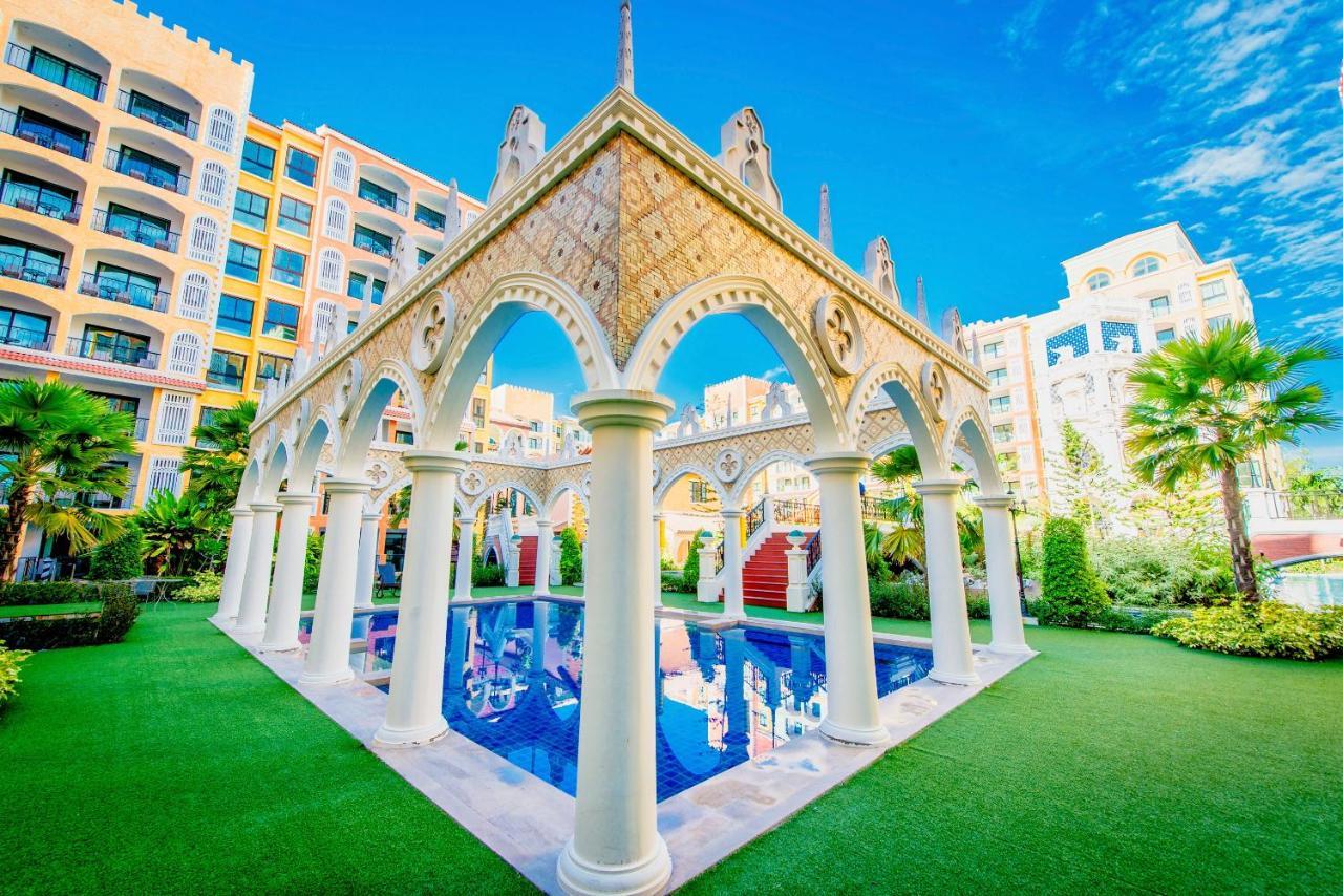 Venetian Residence Jomtien Beach Exterior photo
