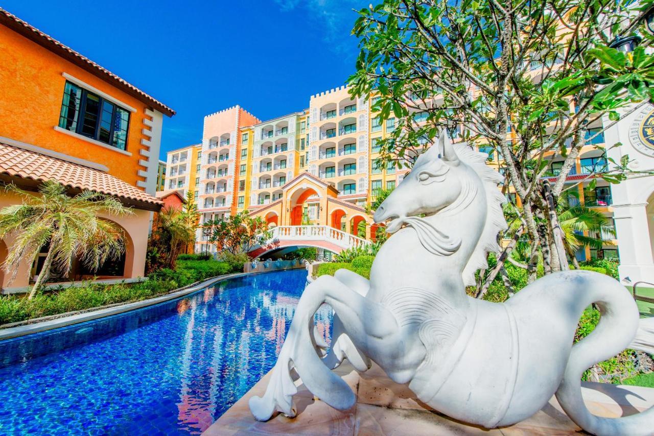 Venetian Residence Jomtien Beach Exterior photo