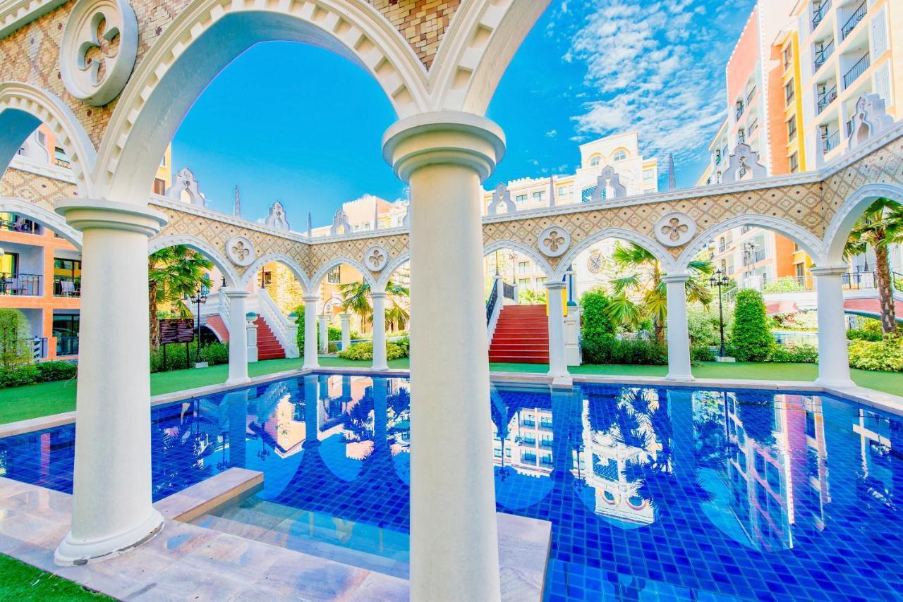 Venetian Residence Jomtien Beach Exterior photo
